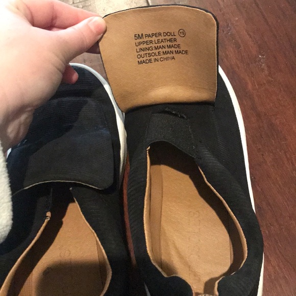 Aerosoles Black velvet-like slip on sneaker - Picture 4 of 8